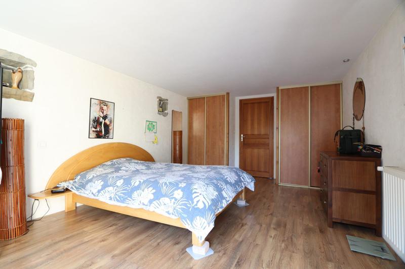 Maison - 168 m² - 6 pièces