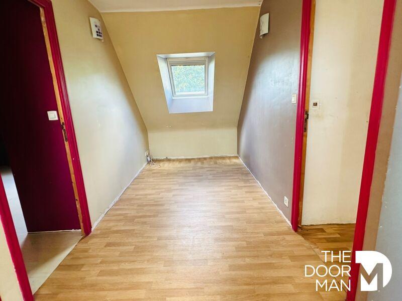 Maison - 103 m² - 5 pièces