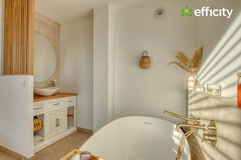 Appartement - 100 m² - 4 pièces