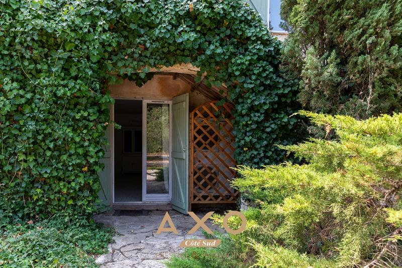 Bastide - 323 m² - 8 pièces