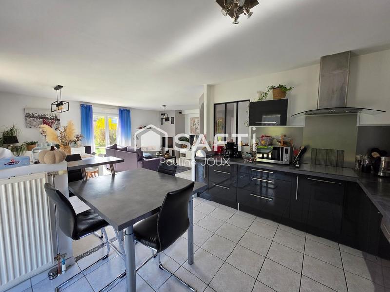 Maison - 151 m² - 6 pièces