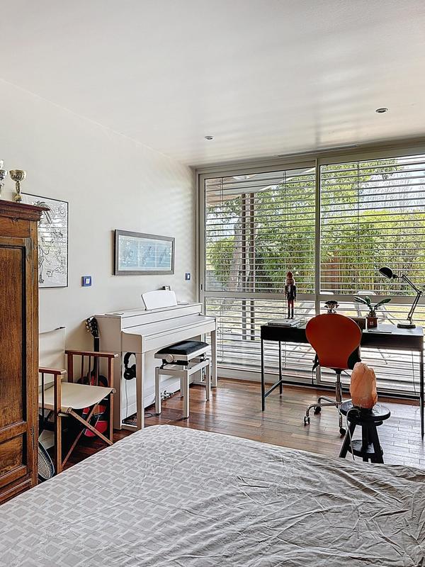 Maison - 208 m² - 5 pièces