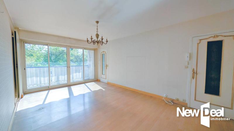 Appartement - 97 m² - 5 pièces