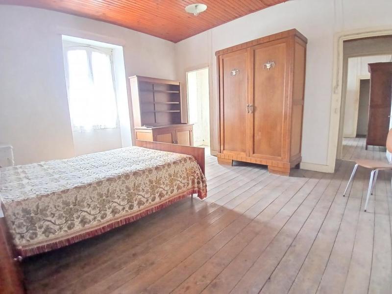 Maison - 104 m² - 5 pièces