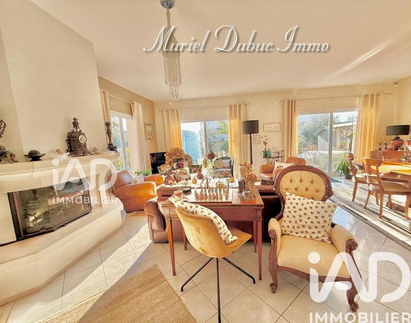 Maison - 185 m² - 5 pièces