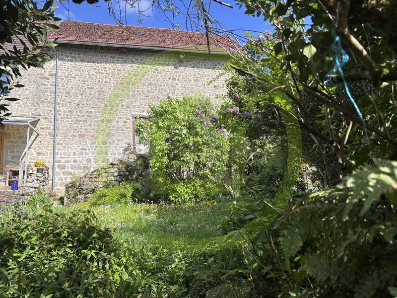 Propriété - 65 m² - 1 pièce