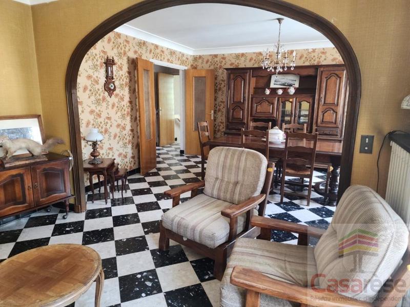 Maison de ville - 193 m² - 6 pièces