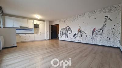 Appartement - 86 m² - 4 pièces