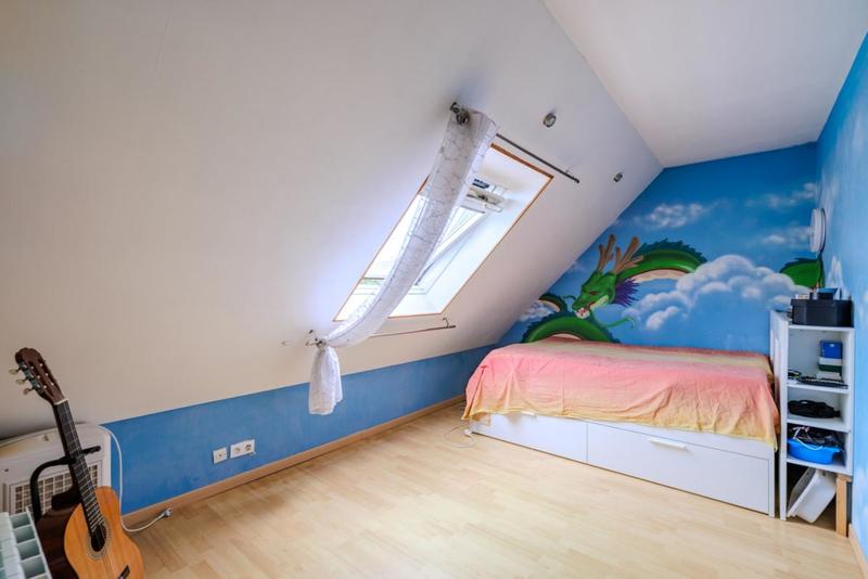 Maison - 143 m² - 7 pièces