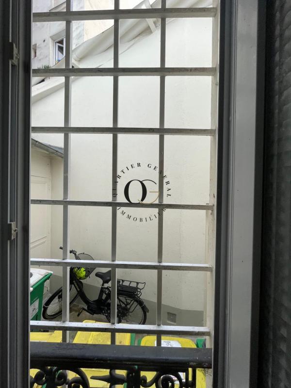 Local d'activité / Entrepôt - 38 m² - 3 pièces