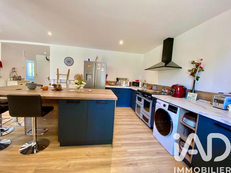 Maison - 90 m² - 3 pièces