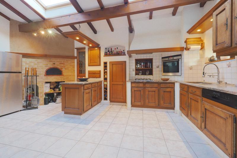 Maison - 178 m² - 6 pièces