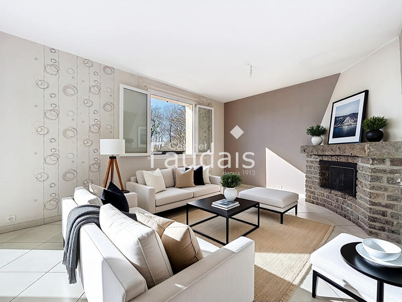 Maison - 105 m² - 5 pièces