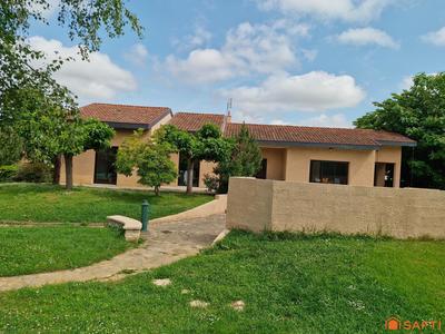 Maison - 150 m² - 5 pièces