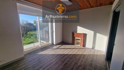 Maison - 71 m² - 5 pièces