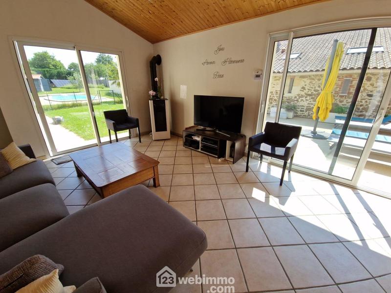 Maison - 140 m² - 5 pièces