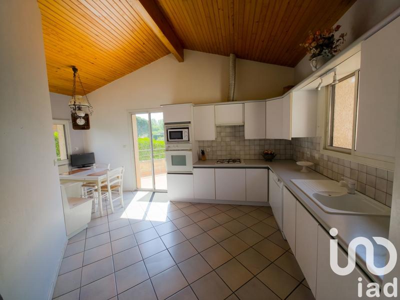 Maison - 192 m² - 5 pièces