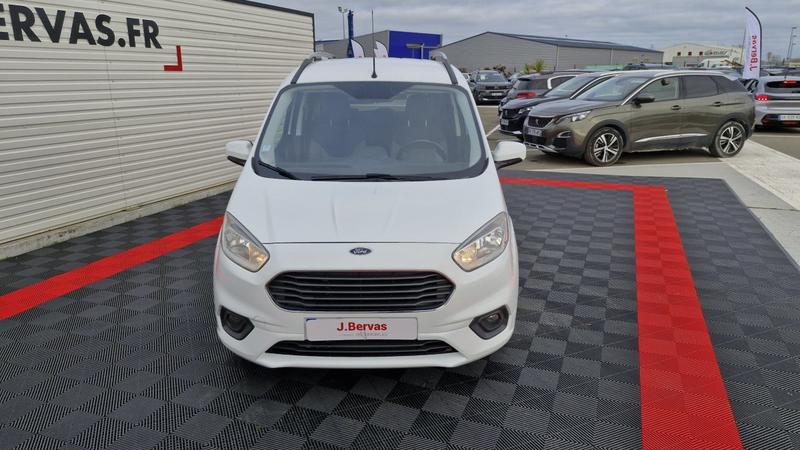 Ford Tourneo Courier 1.0 E 100 Bv6 Titanium