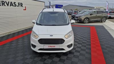 Ford Tourneo Courier 1.0 E 100 Bv6 Titanium