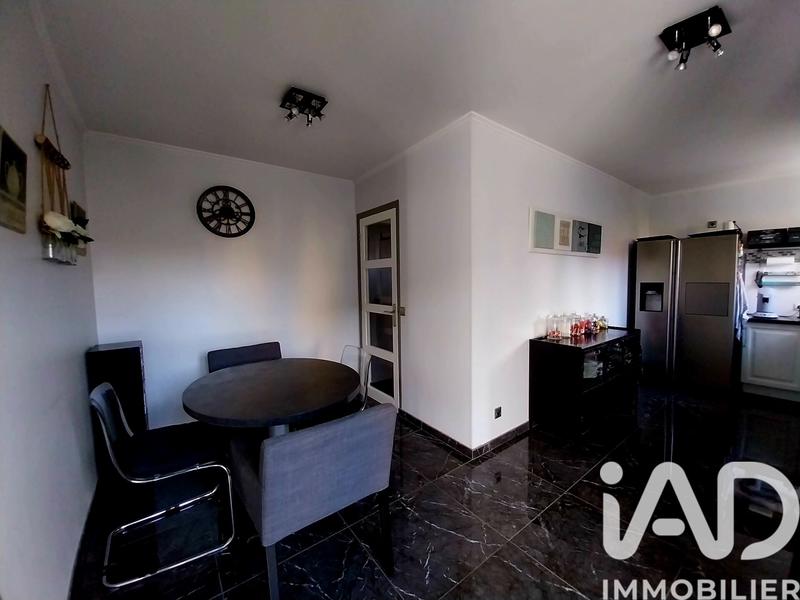 Maison - 170 m² - 7 pièces