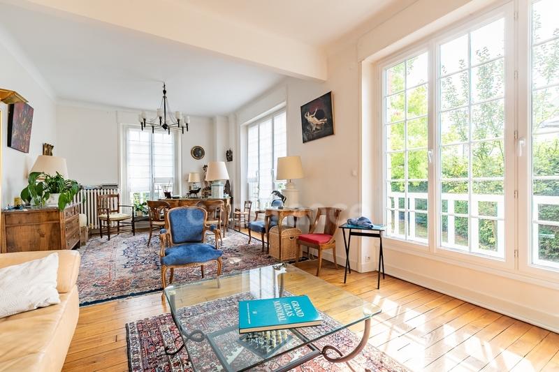 Maison - 170 m² - 7 pièces