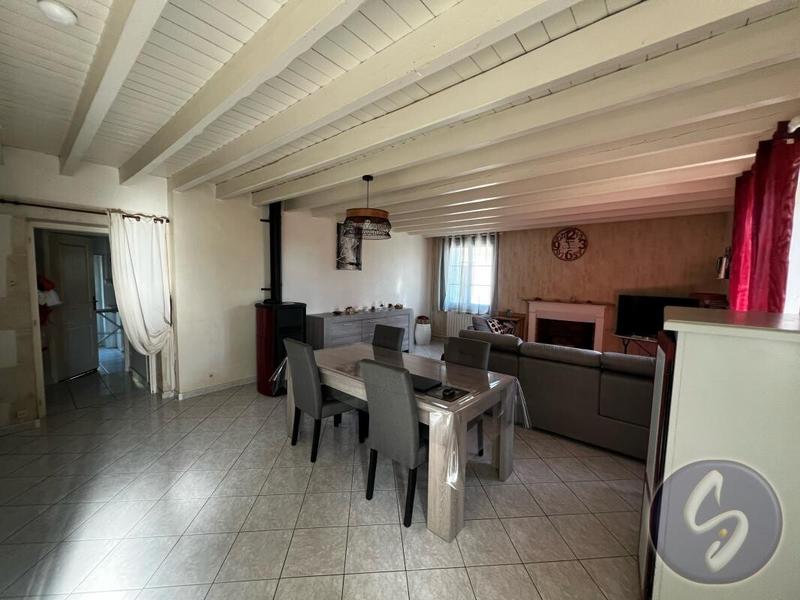 Maison - 167 m² - 7 pièces