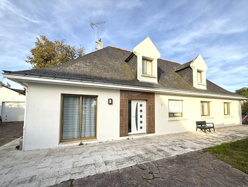 Maison - 154 m² - 6 pièces