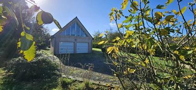 Maison - 202 m² - 9 pièces