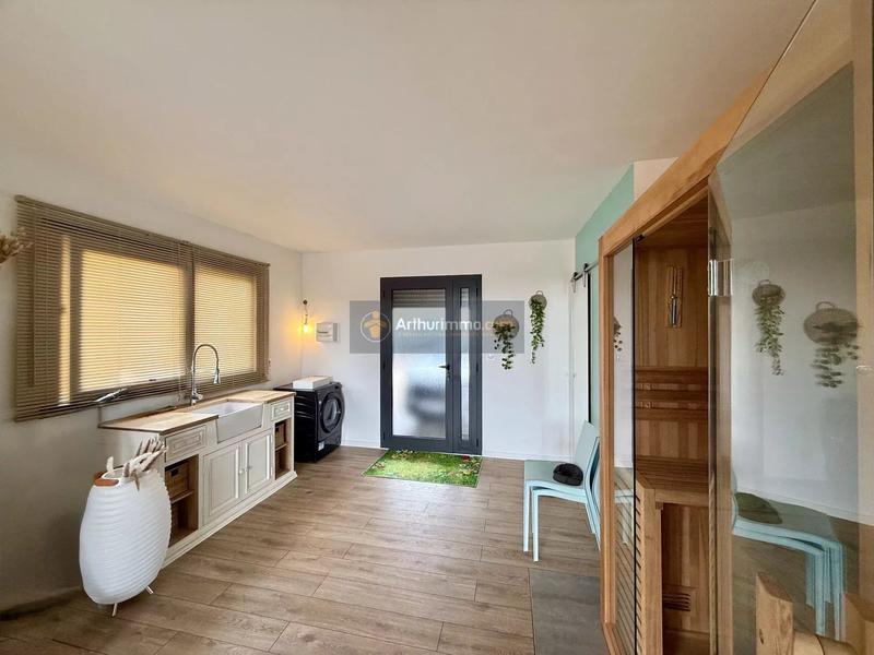 Maison - 175 m² - 7 pièces