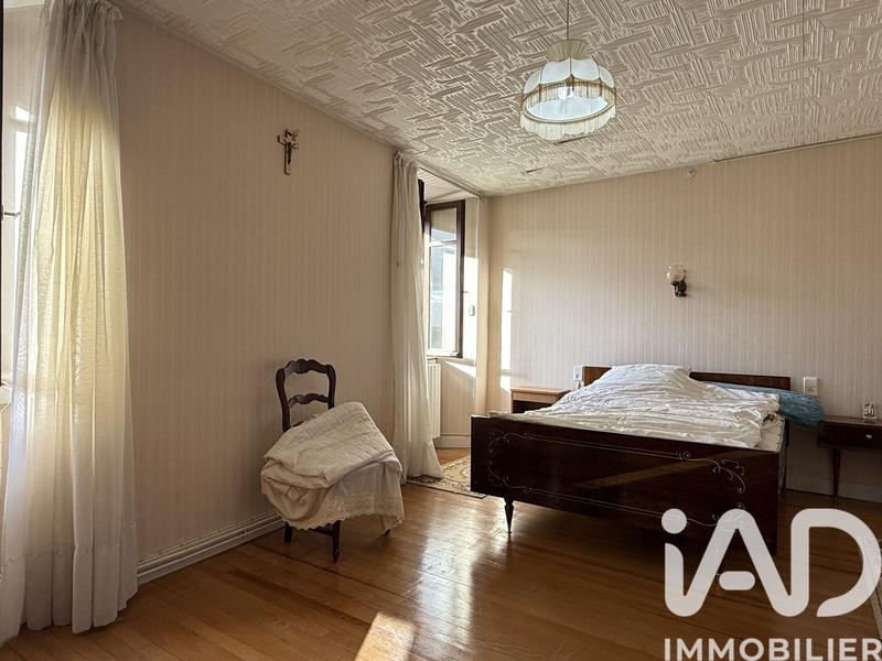 Maison de village - 128 m² - 7 pièces