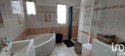 Maison - 252 m² - 10 pièces