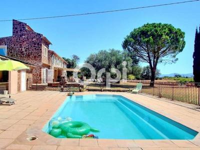 Maison - 419 m² - 7 pièces