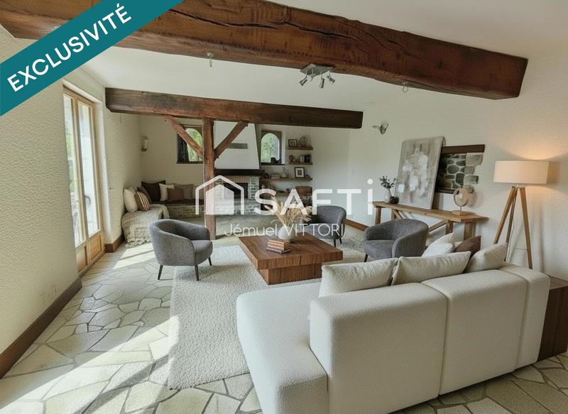 Maison - 278 m² - 10 pièces