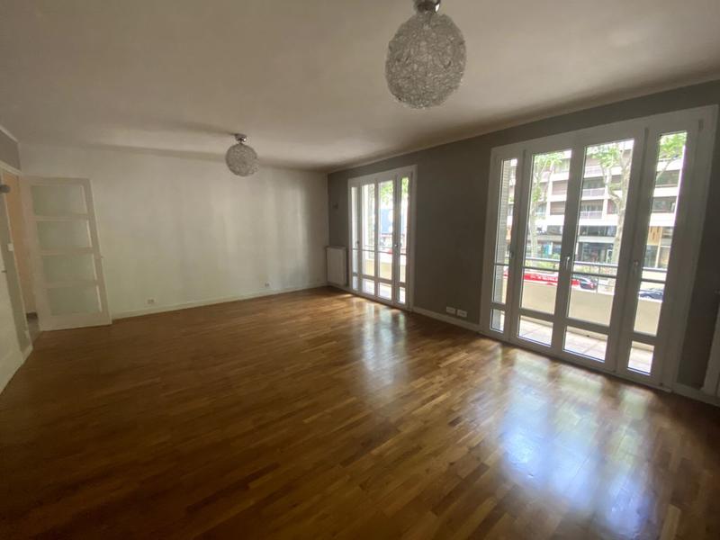 Appartement - 122 m² - 5 pièces