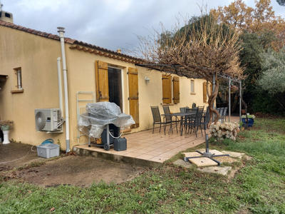 Villa - 100 m² - 4 pièces