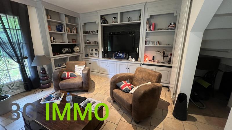 Maison - 142 m² - 6 pièces