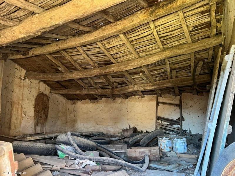 Maison en pierre - 72 m² - 2 pièces