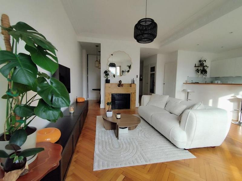 Appartement - 75 m² - 3 pièces