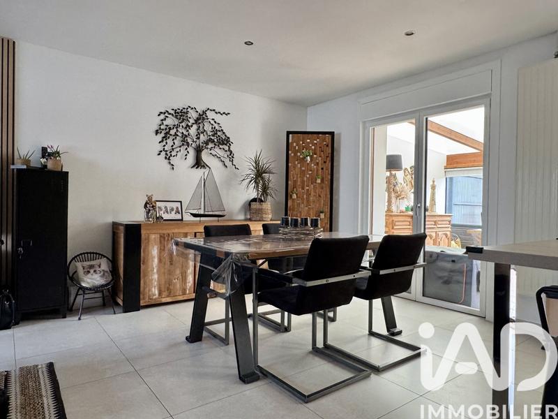 Maison - 130 m² - 5 pièces