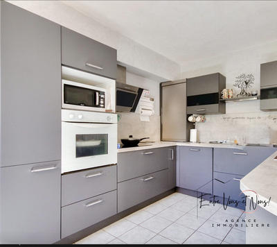 Maison contemporaine - 175 m² - 7 pièces