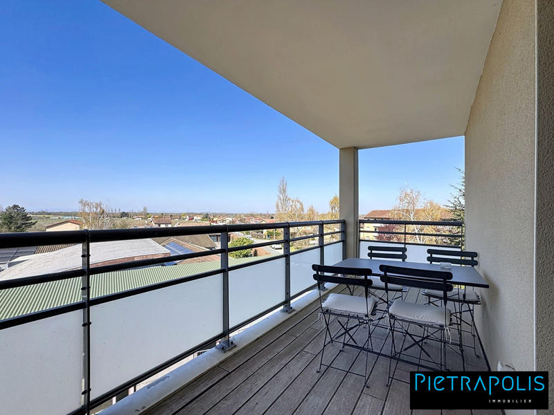 Appartement - 75 m² - 4 pièces