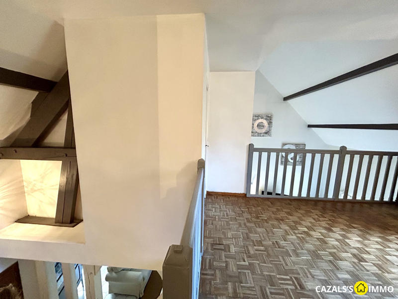 Maison traditionnelle - 139 m² - 6 pièces