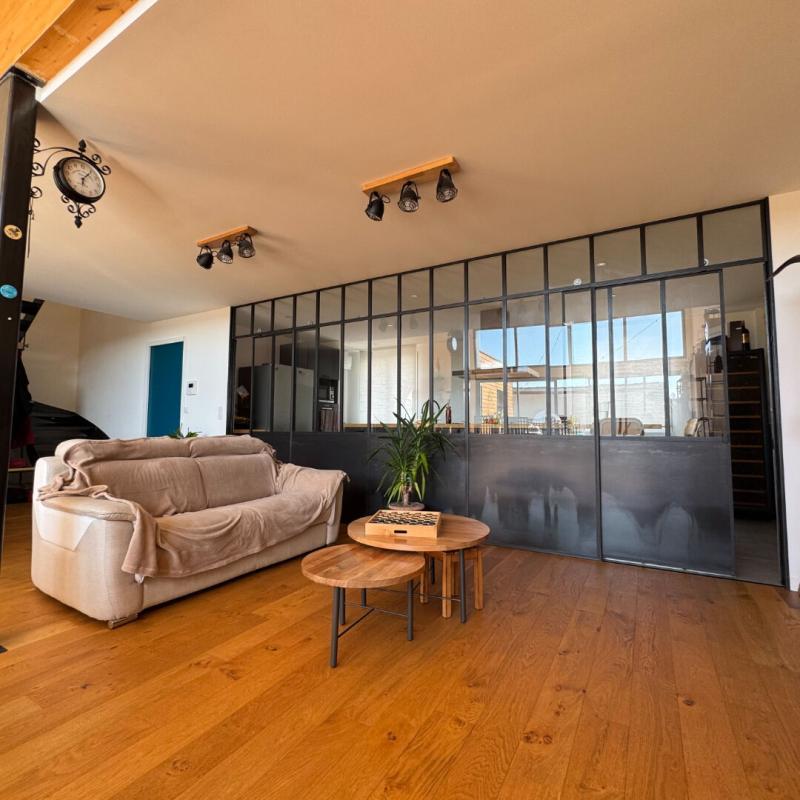 Immeuble - 168 m² - 6 pièces