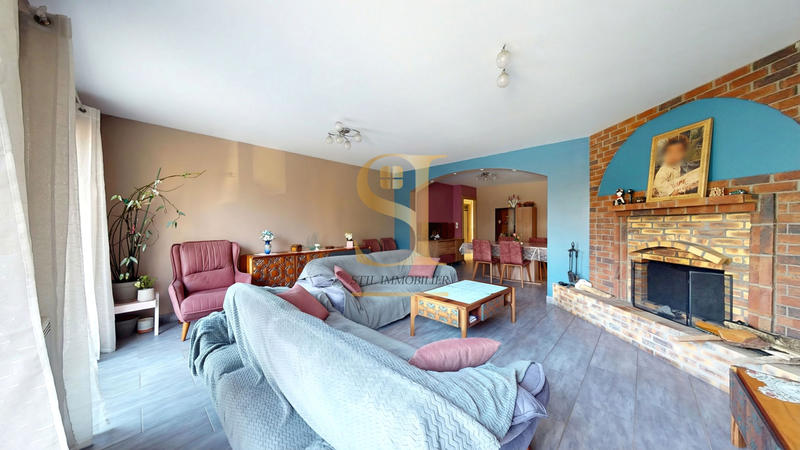 Maison - 263 m² - 8 pièces