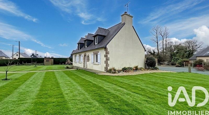 Maison - 110 m² - 6 pièces