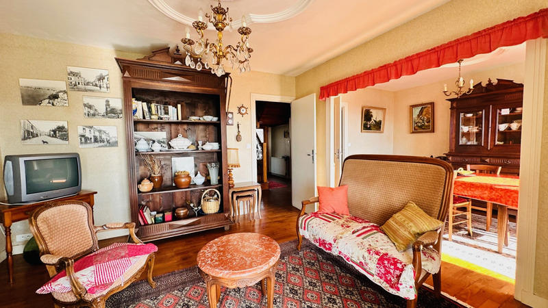 Maison - 130 m² - 6 pièces