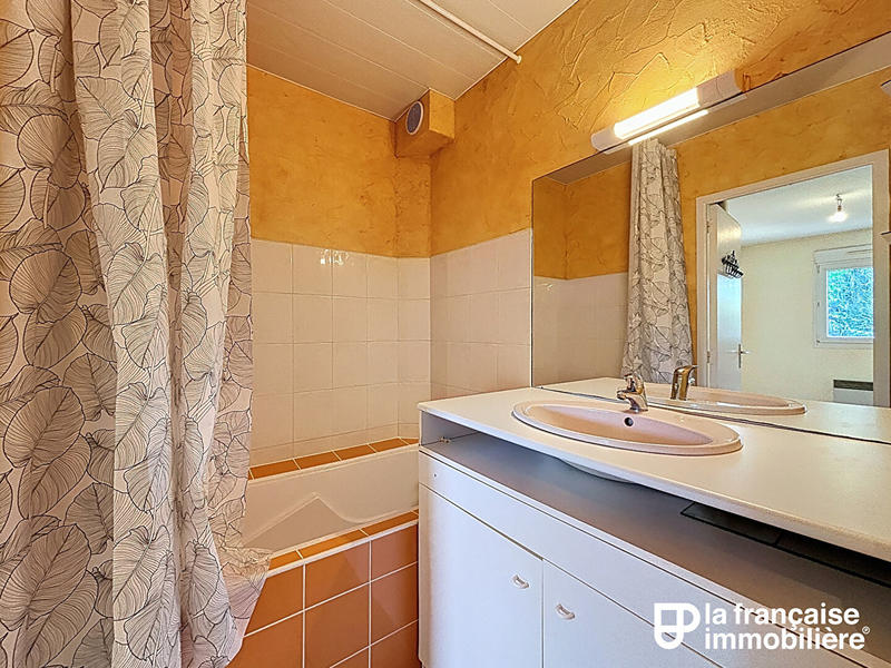 Appartement - 65 m² - 4 pièces