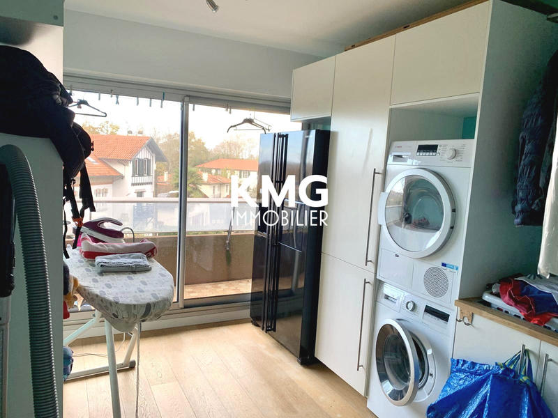 Appartement - 98 m² - 3 pièces