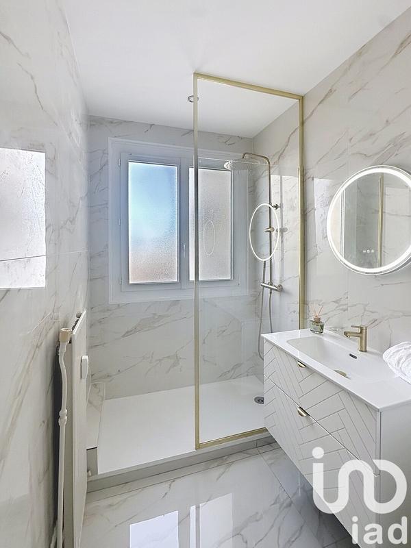 Appartement - 80 m² - 4 pièces