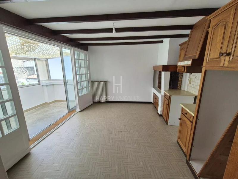 Maison de ville - 118 m² - 9 pièces